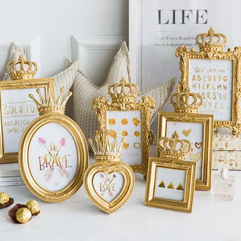 

Home Decoration Gold Relief Crown Square Photo Frames Resin Oval Photo Frame Sets Picture Frame Set 5pcs 7inch