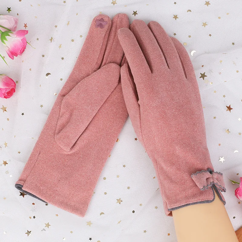 

Gloves Female Spring, Autumn and Winter Cute Riding Windproof Thin Elastic Warm and Cold Touch Screen Gloves