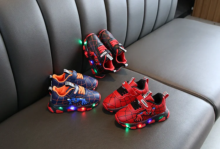 SpiderMan LED Children Shoes Boys Light Basket Girl Glowing Sneakers Toddler Baby Luminous Sneakers Kids Light Up Shoes