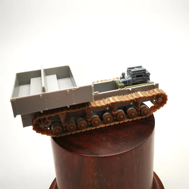 1/72 Resin Vehicle L & V Engine for Miniature Static Military Civil Model DIY Accessory (no wood base) 2