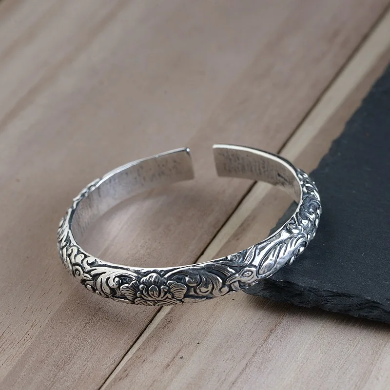 9286004176_1920852753