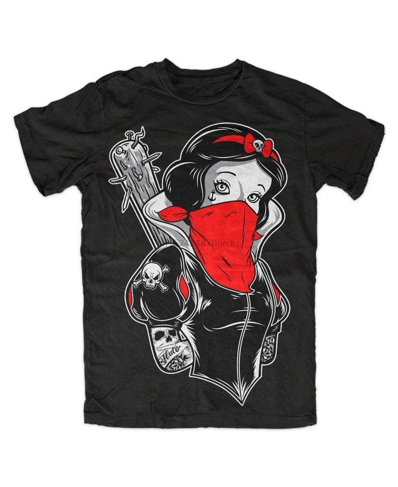 camiseta blancanieves tatuada