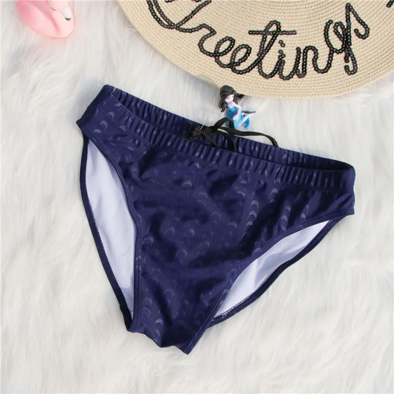 

Mens Quick Dry Swimwear Solid Swimsuit Briefs Low Waist Bathing Suit Triangle Waterproof Swimming Shark Trunks Game Beachwear