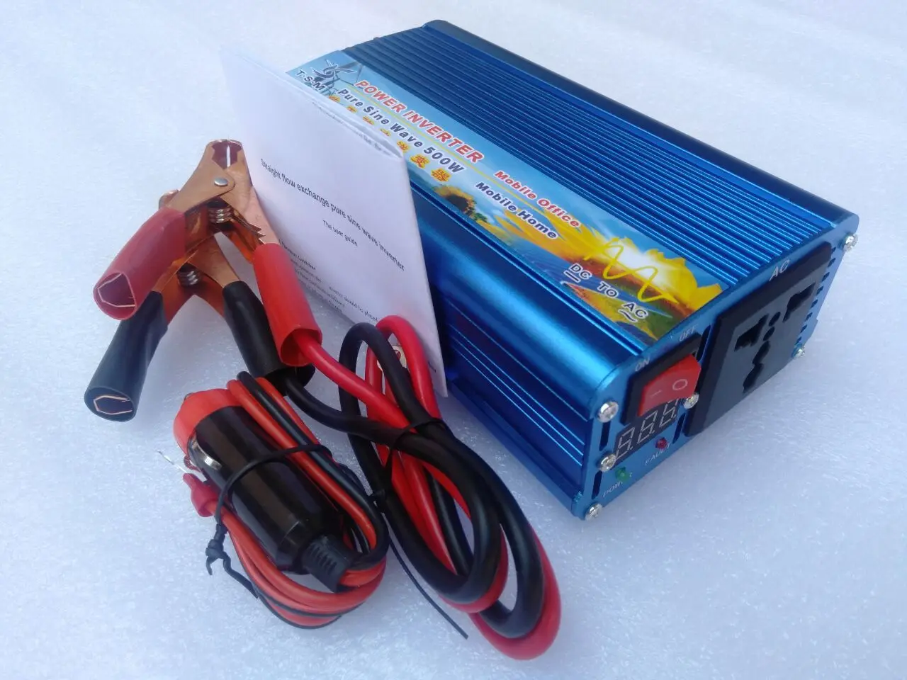 500 Вт Чистая синусоида Инвертор питания DC12V/24V к AC110V/220V с цифровым дисплеем |