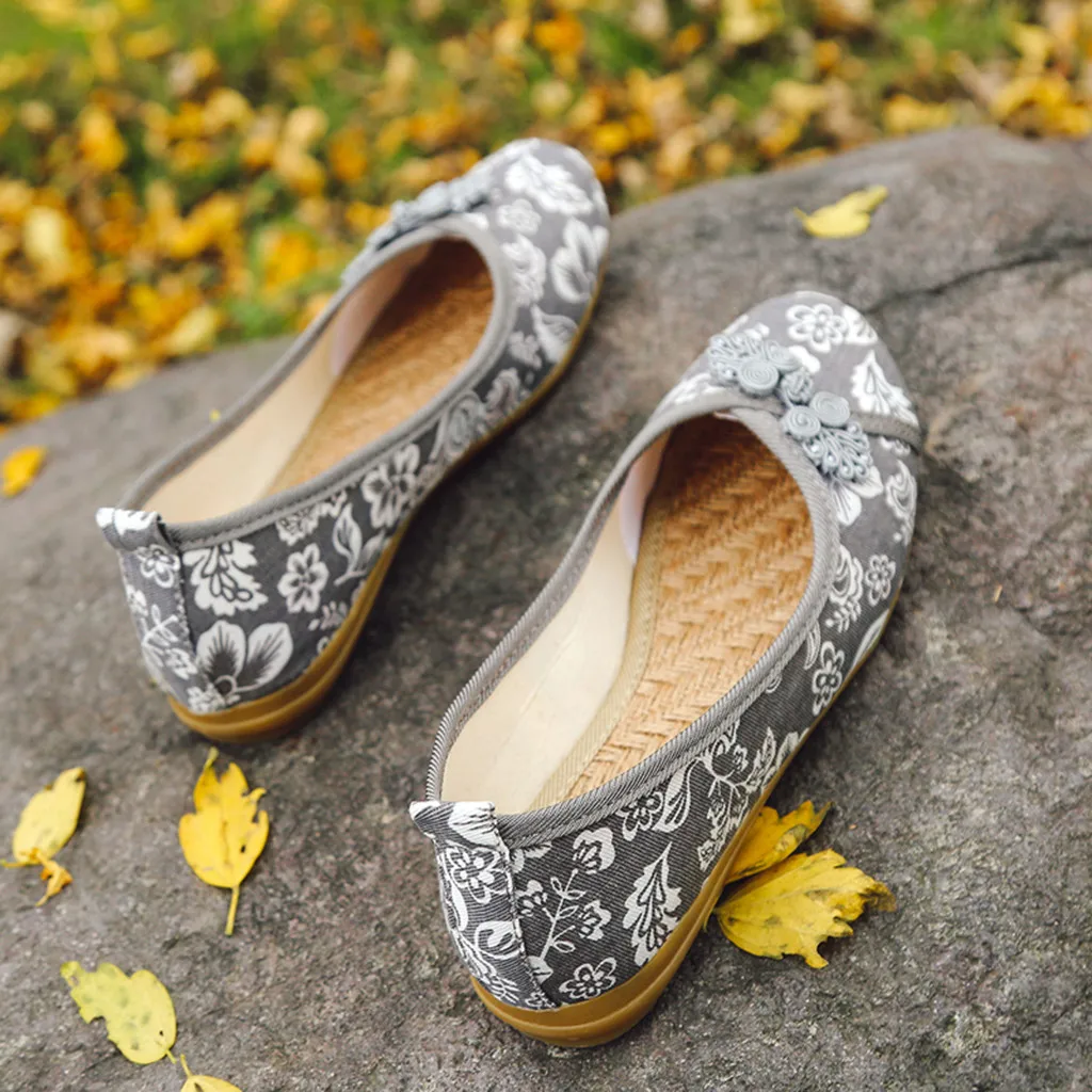 Женская Винтажная обувь на плоской подошве; сезон осень; женская парусиновая обувь в этническом китайском стиле; Лоферы без застежки; Повседневная Удобная обувь; женская обувь с вышивкой