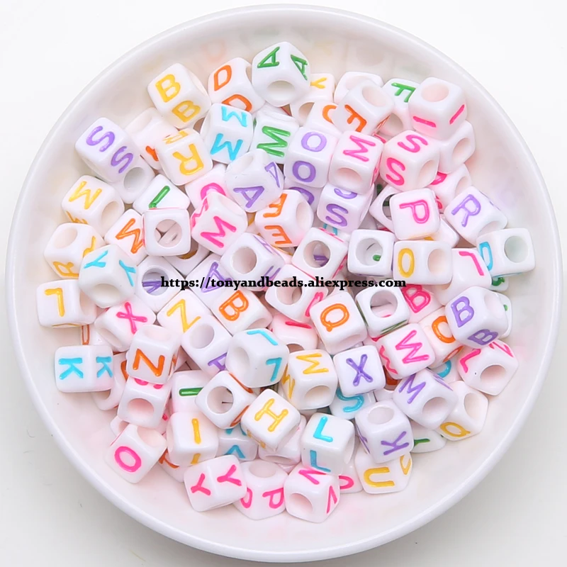9 августа Смешанные Буквы квадратные акриловые разделительные бусины 6 10 12 мм