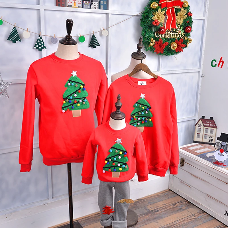 

Fashion Christmas Sweater Shirt Family Look Clothes Tree Deer Matching Outfits Father Mother Daughter Mom Me Kid Clothing Sets