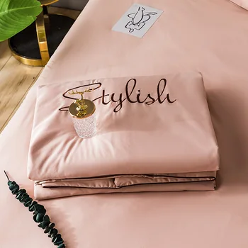 

Silk Comforter Summer Blanket Thin Quilt Pink Summer Washable Comforter Microfiber Stitching Print Air-Condition Throws Blanket
