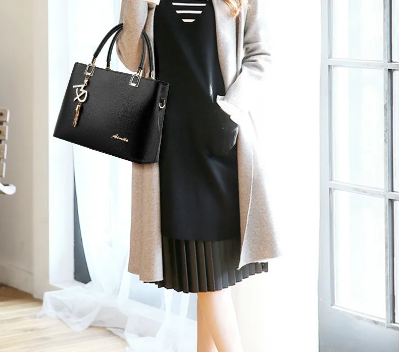 Топ-ручка сумки женские роскошные дизайнерские PU кожаные сумки на плечо женские сумки с кисточкой сумка через плечо женские сумки