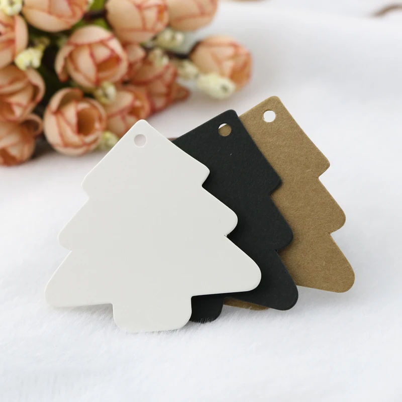 

Wholesale 100Pcs Kraft Paper Cards 5.5x5.5cm Cardboard Hang Tags Christmas Tree Jewelry Display Card Earring Price Label Tags