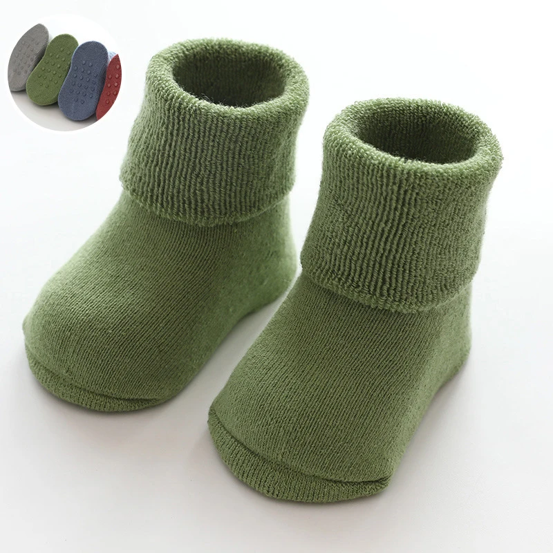Новые зимние носки для малышей, хлопковые толстые Нескользящие Теплые Носки ярких цветов с резиновой подошвой для новорожденных 0-3 лет