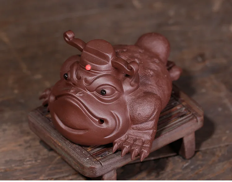 Promotion Fortune Golden Toad Clay Tea Ornaments Wholesale Yixing Tea Set Decoration Manufacturers Direct Selling Household Scul