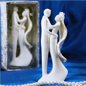 

"Sweet Hug" Ceramic Wedding Cake Topper