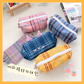 

Girl Heart Cosmetic Bag Portable Pencil Case Retro Check Large Capacity Toiletry Bag Zipper Storage Bag