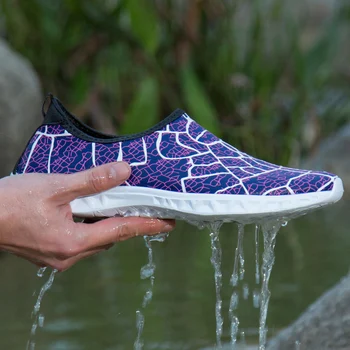 

New Unisex Sneakers Swimming Shoes Water Sports Beach Surfing Slippers Footwear Men Women Beach Shoes Quick Drying Beach Shoes