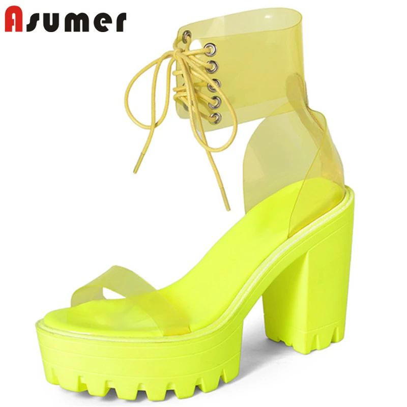 street style store platform heels