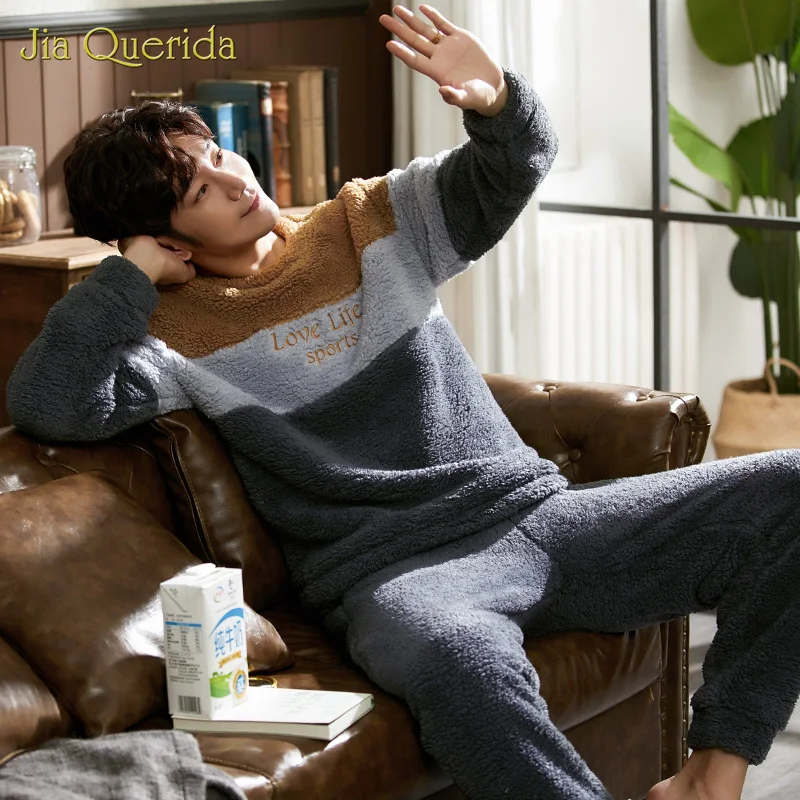 Pyjamas Men Letter Embroidery 3 Color Patchwork Trendy 2020 New Mens Sleepwear Sproty Outwear Pajama Set Particle Fleece Pj Set Pyjamas Men Letter Embroidery 3 Color Patchwork Trendy 2020 New Mens Sleepwear Sproty Outwear Pajama Set Particle Fleece Pj Set