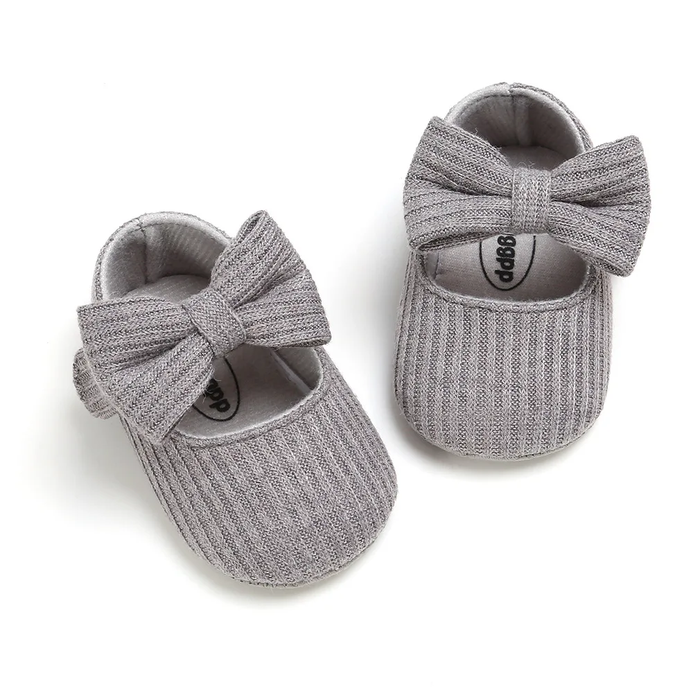 Spring And Autumn 0-1 Year Old Woolen Bow Baby Princess Shoes Toddler Baby Newborn Shoes Girl 6To 12 Month Infant Little Girls Spring And Autumn 0-1 Year Old Woolen Bow Baby Princess Shoes Toddler Baby Newborn Shoes Girl 6To 12 Month Infant Little Girls