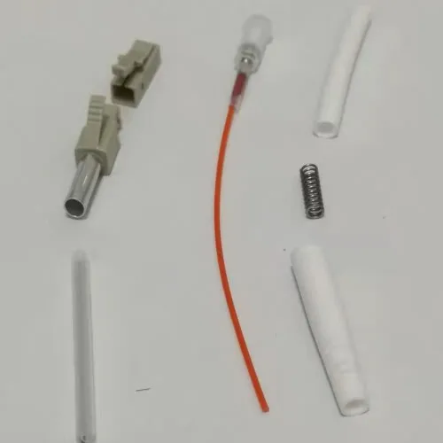 

GX 100PCS Hot Melt LC/UPC MM Connector specifications MM Fusion Splice-on Connector 8600/8602Fiber-optic hot-melt connector