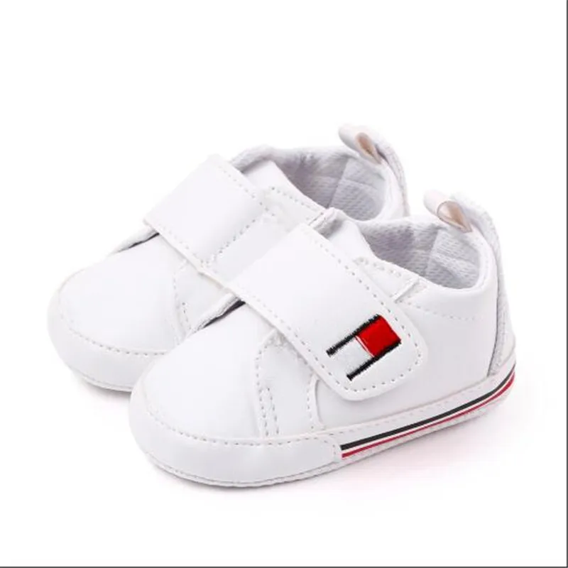 Весенне-Осенняя обувь для маленьких мальчиков; повседневная обувь для новорожденных с мягкой нескользящей подошвой; детские кроссовки