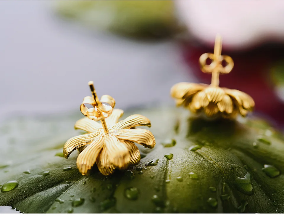 LFJA0005-Vintage-Blooming-Lotus-Stud-Earrings_06