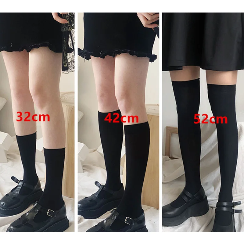 школьница в чулках