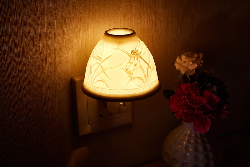 Короткий керамический белый животный рельефный светодиодный ночной Светильник для сна, Детская прикроватная лампа с ароматом, EU/US plug, романтическая детская лампа