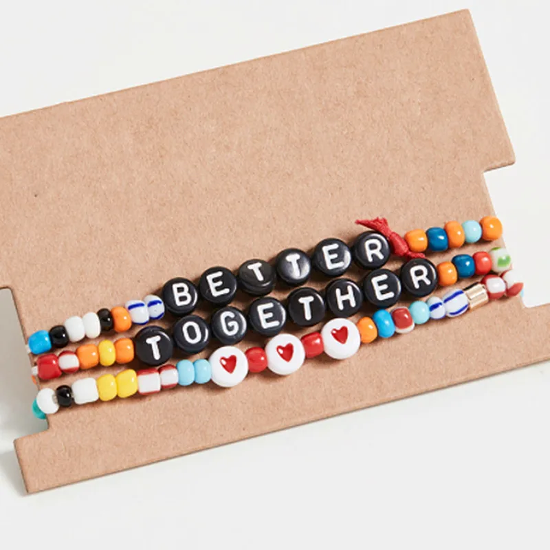 

Puka New Summer bohemian 3 in 1 Letter Bracelet For Women Fashion Creative Beads Resin Bracelet femme 2019 Red bracelet Jewelry