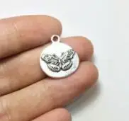 Eruifa хороший 20 шт 18 мм Монета с бабочкой амулеты из цинкового сплава ожерелья оптом, серьги браслет ювелирные изделия DIY ручной работы 3 цвета - Окраска металла: burnish silver