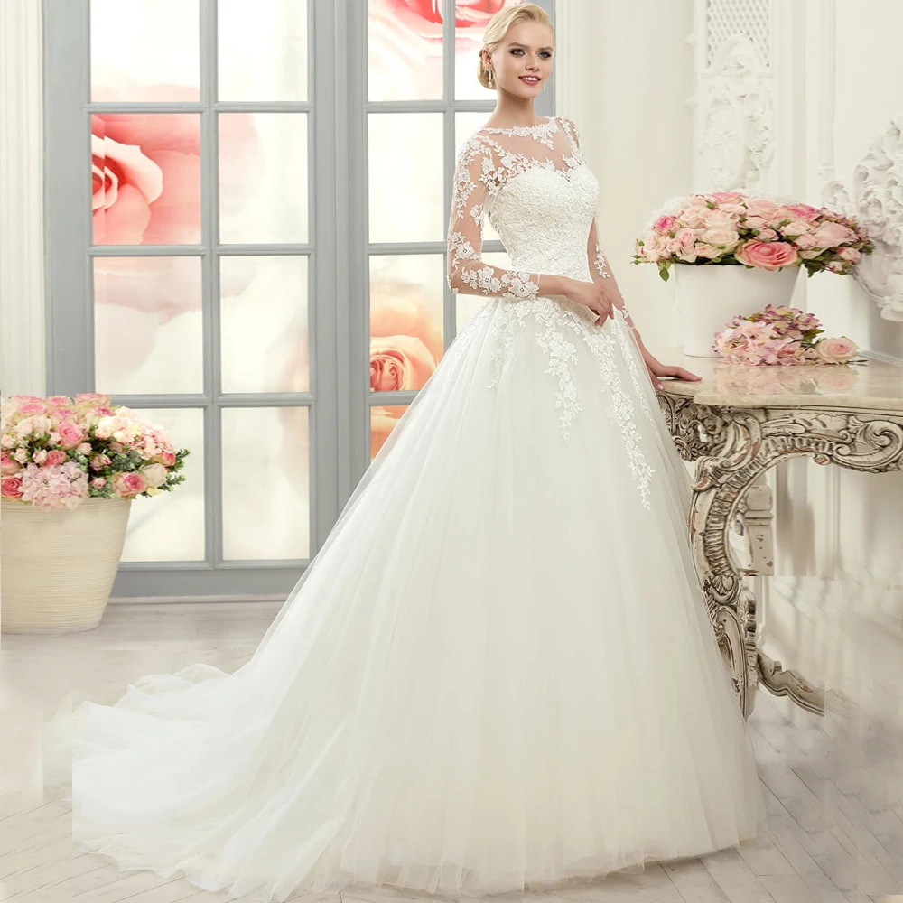 

Simple Scoop White Ivory Tulle Wedding Dress with Sleeves Sweep Train Appliqued Plus Size Bridal Gown