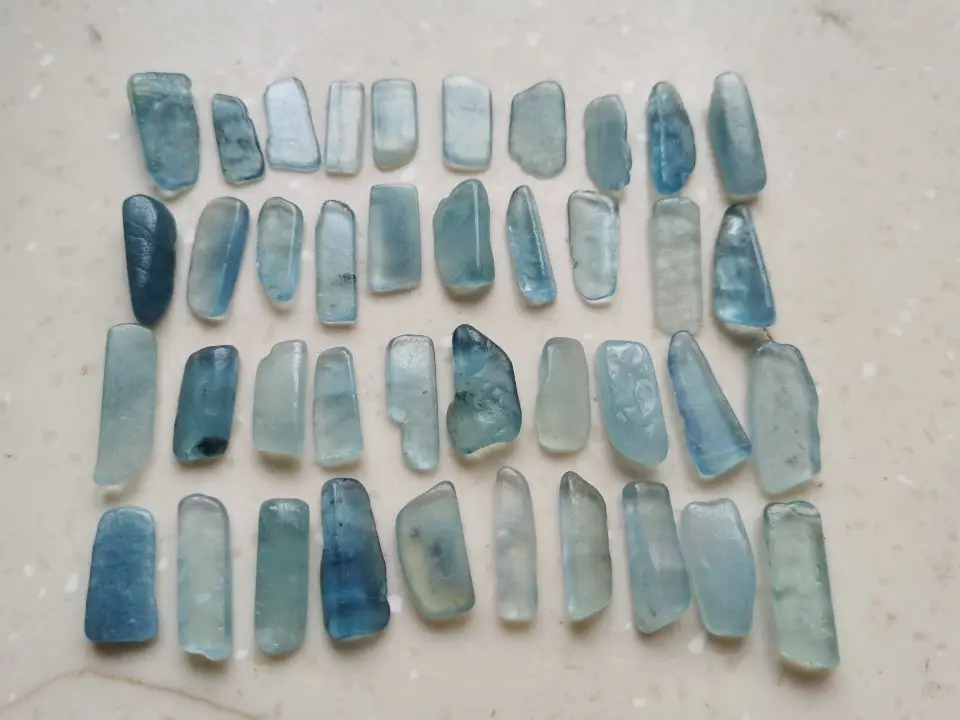 40pcs NATURAL Aquamarine QUARTZ Crystal freedom body gem 6