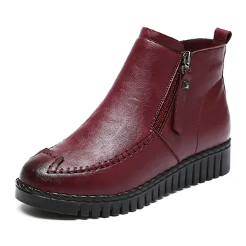 

2019 winter new women's short tube casual ankle boots plus velvet flat bottom soft zipper round head middle and old aged leather