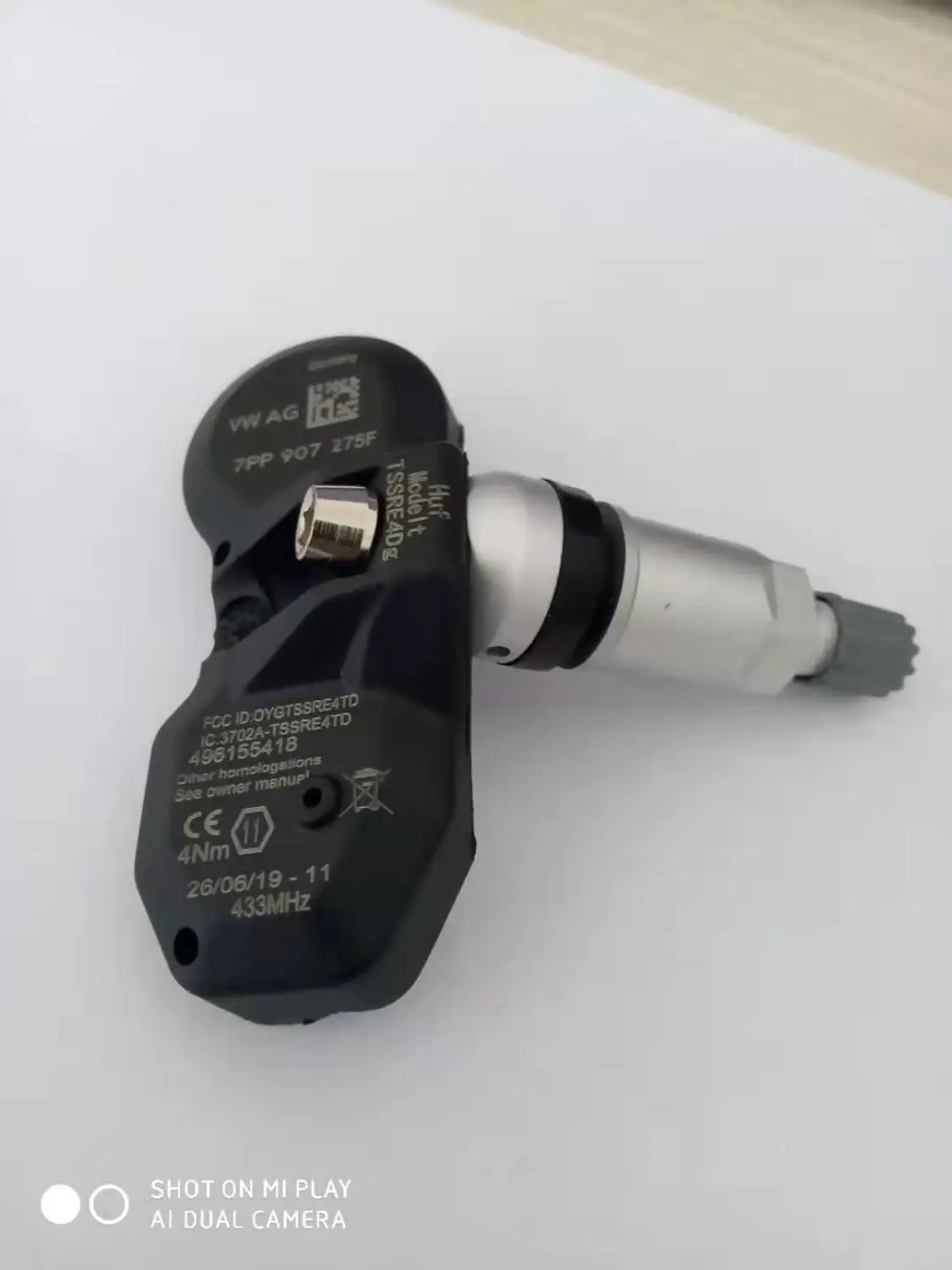 

4 PCS Tire Pressure Monitoring Systems For Volkswagen Car Security 3AA907275 Free Shipping