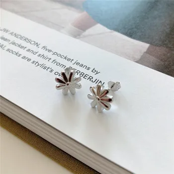 

YPAY 100% Real 925 Sterling Silver Stud Earrings for Women Girls Korea Trendy Daisy Flower Earring Fine Party Jewelry YME749