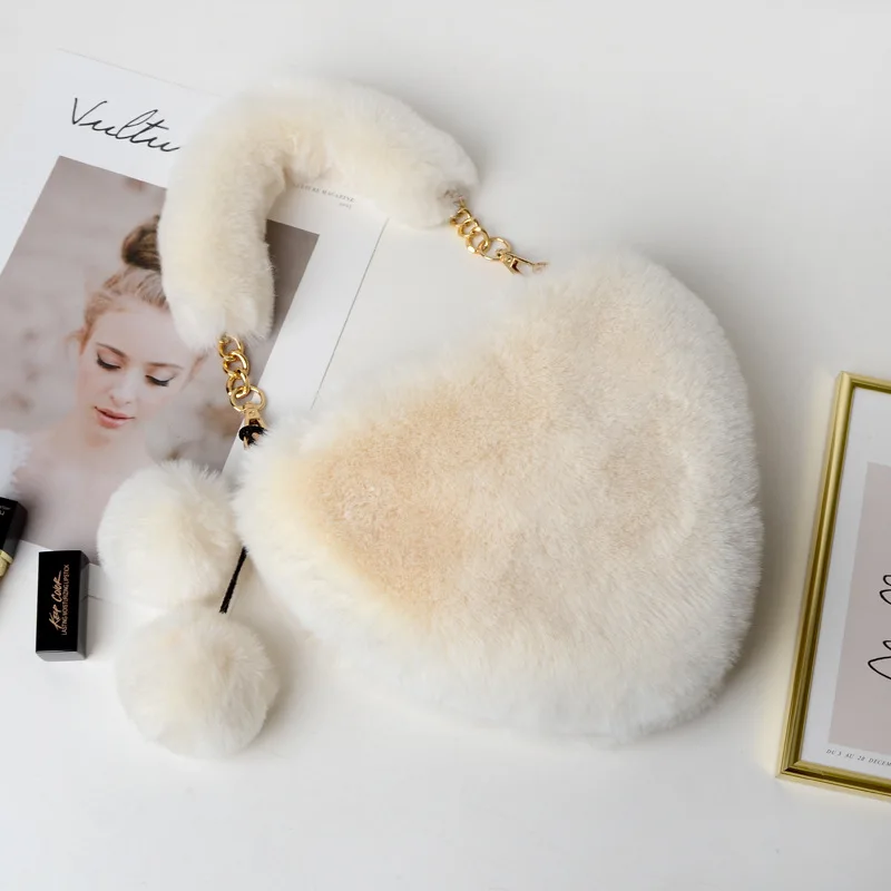 fur heart bag