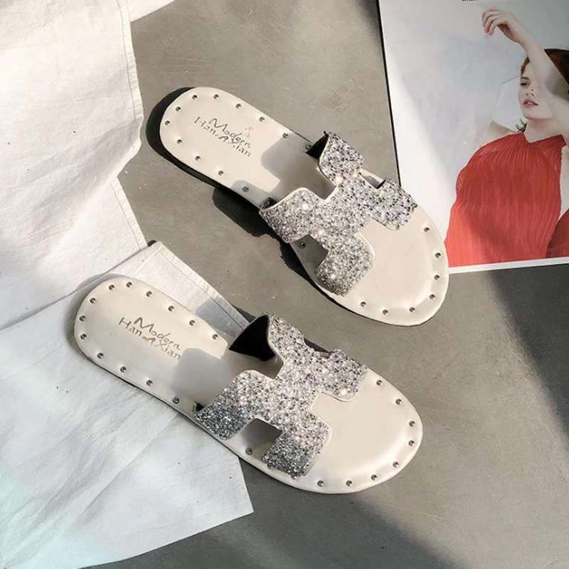 

New Korean women's slippers in 2020 summer retro fashion women's slippers water diamond slippers for women