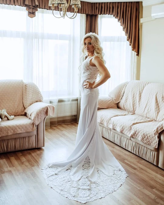 bridal gowns size 14