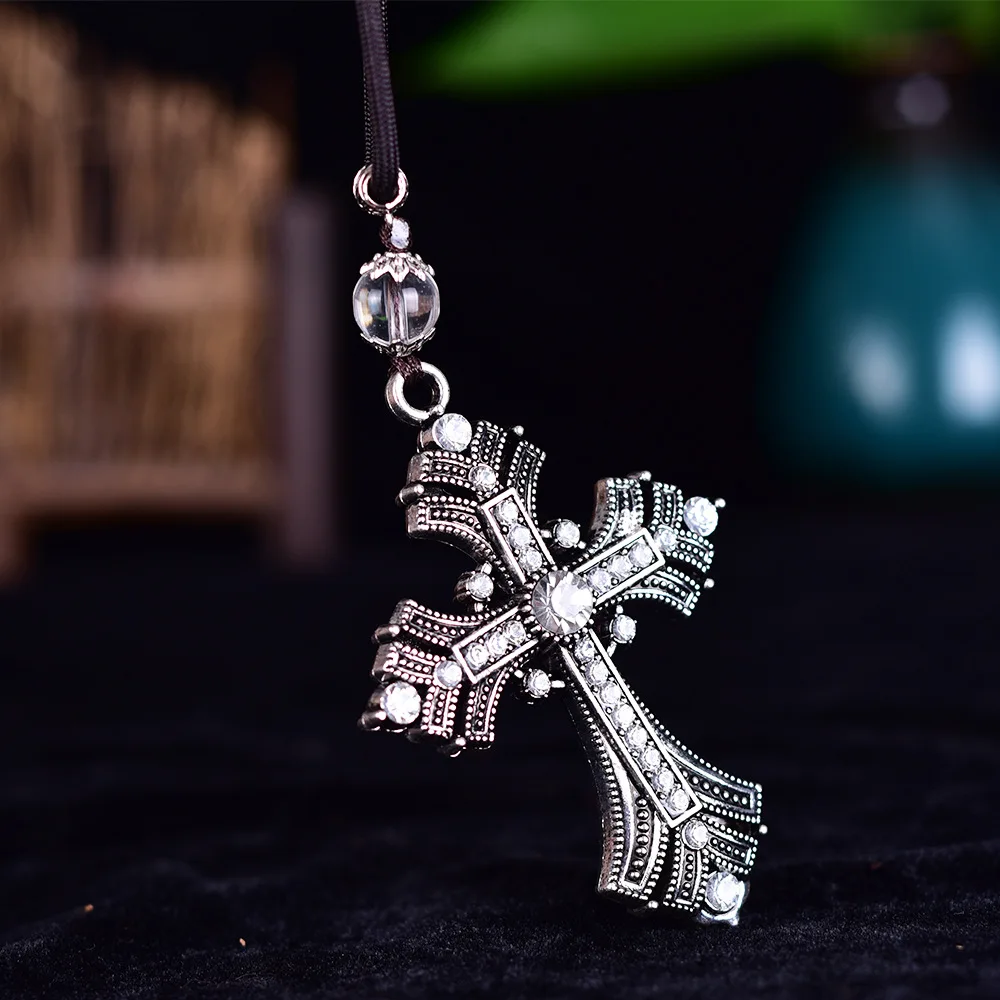 GS151 Сплав Кристалл Rhinestone христианский крест Автомобильная декоративная подвеска безопасность Иисуса автомобиля украшения автомобильные принадлежности