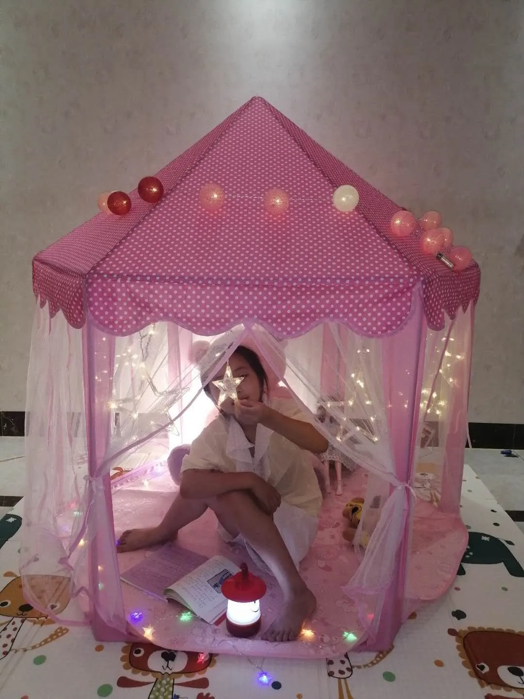 Portable Play Kids Tent Princess castle tent with LED light Children Indoor Outdoor Ocean Ball game tent Room House Girl gift 2