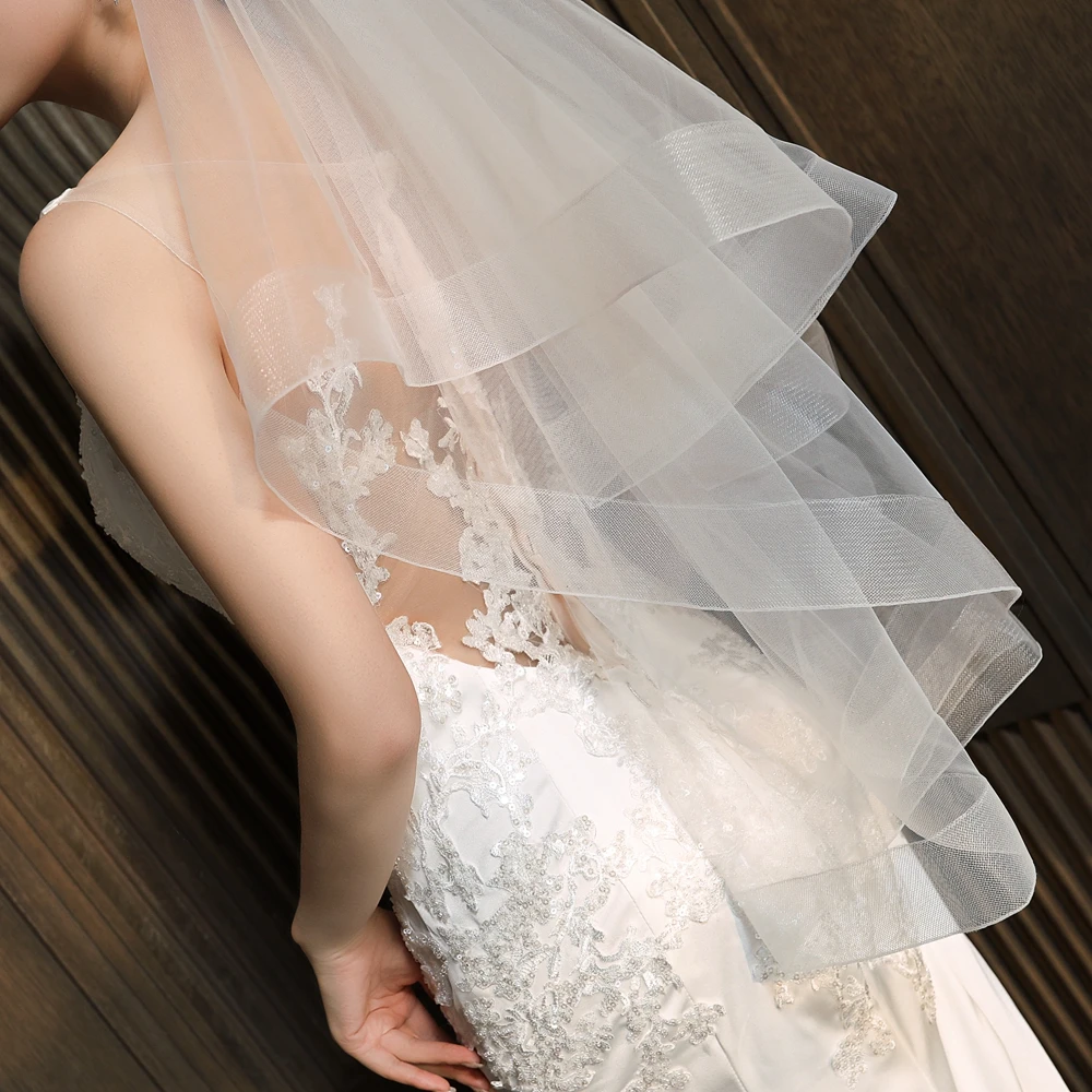 

Wedding Veil Two-Layer Short Wedding Veils with Comb Elastic net Edge Bridal Veil