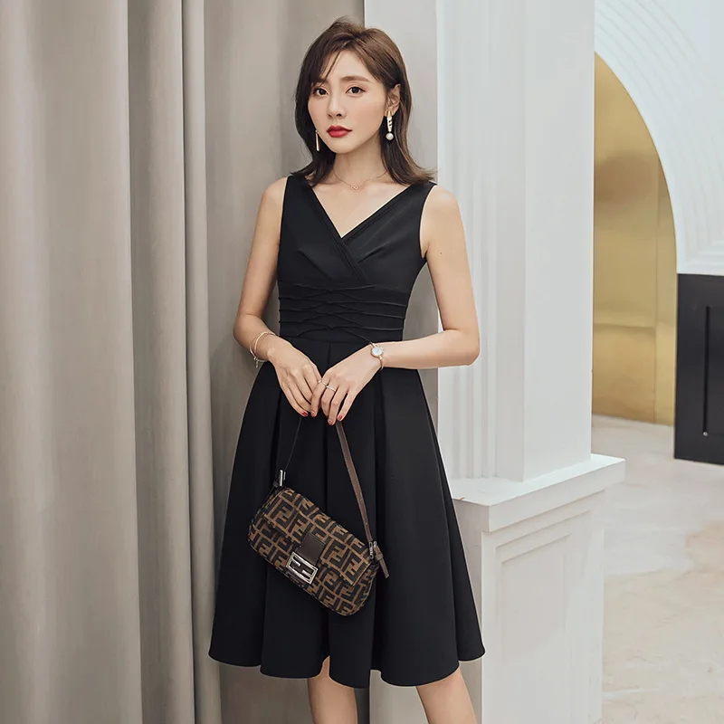 

HUAYIMENGYI Vintage Elegant Black Dresses Women Empire A-Line V Neck Sleeveless Backless Pleated Slim Sexy Office Party Dress