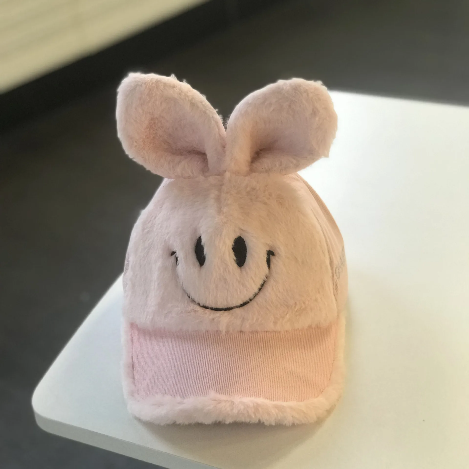 Baby baseball cap for boys and girls autumn and winter tide warm Korean version cute rabbit ears lamb down cap - Цвет: Розовый