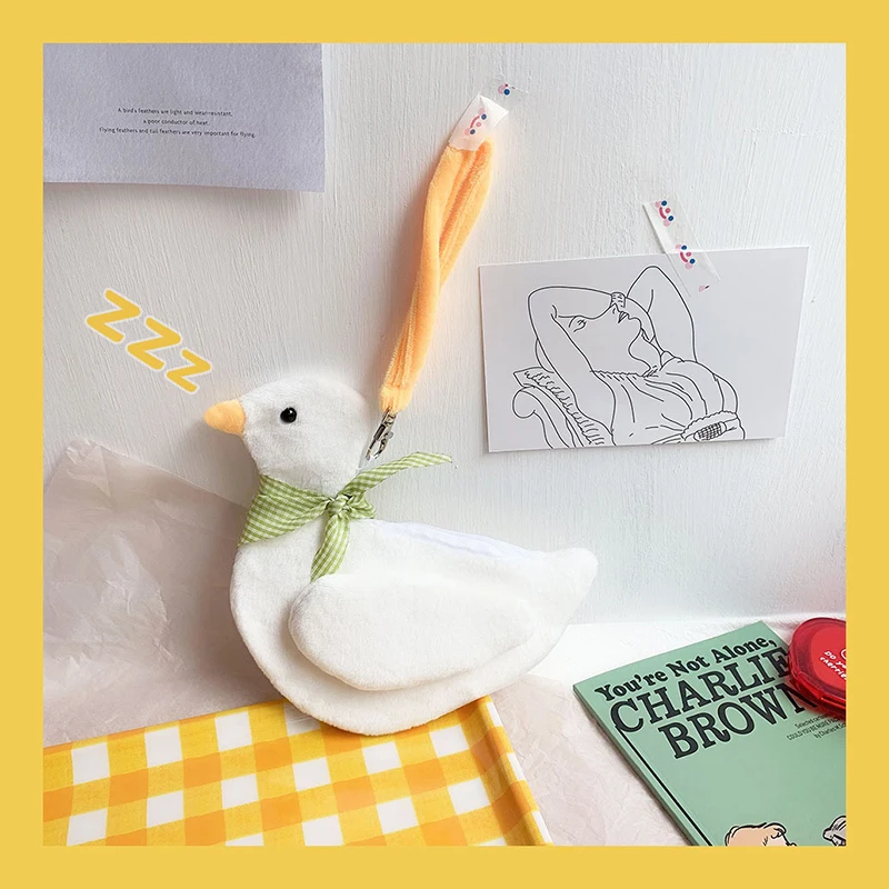 

Girl Fur Duck Coin Purse Plush Earphone Bag Women Card holder kids Gift Plush Purse Bag Headphone Pouch