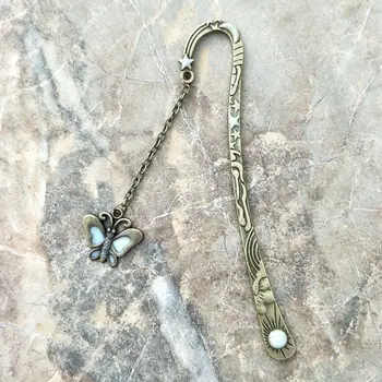 

Unique Vintage Metal Bookmark Bronze Star Sun Moon Bookmarks With Flat Butterfly Crystals Healing Stone Beaded Pendant Hairpin