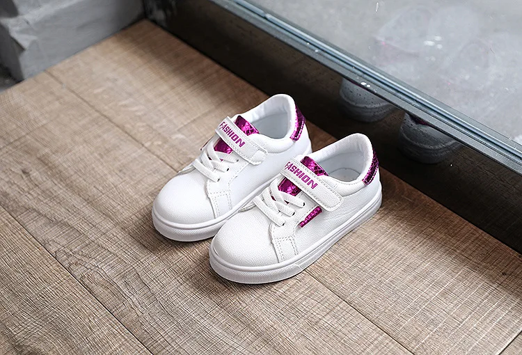 16227772868_2067024571