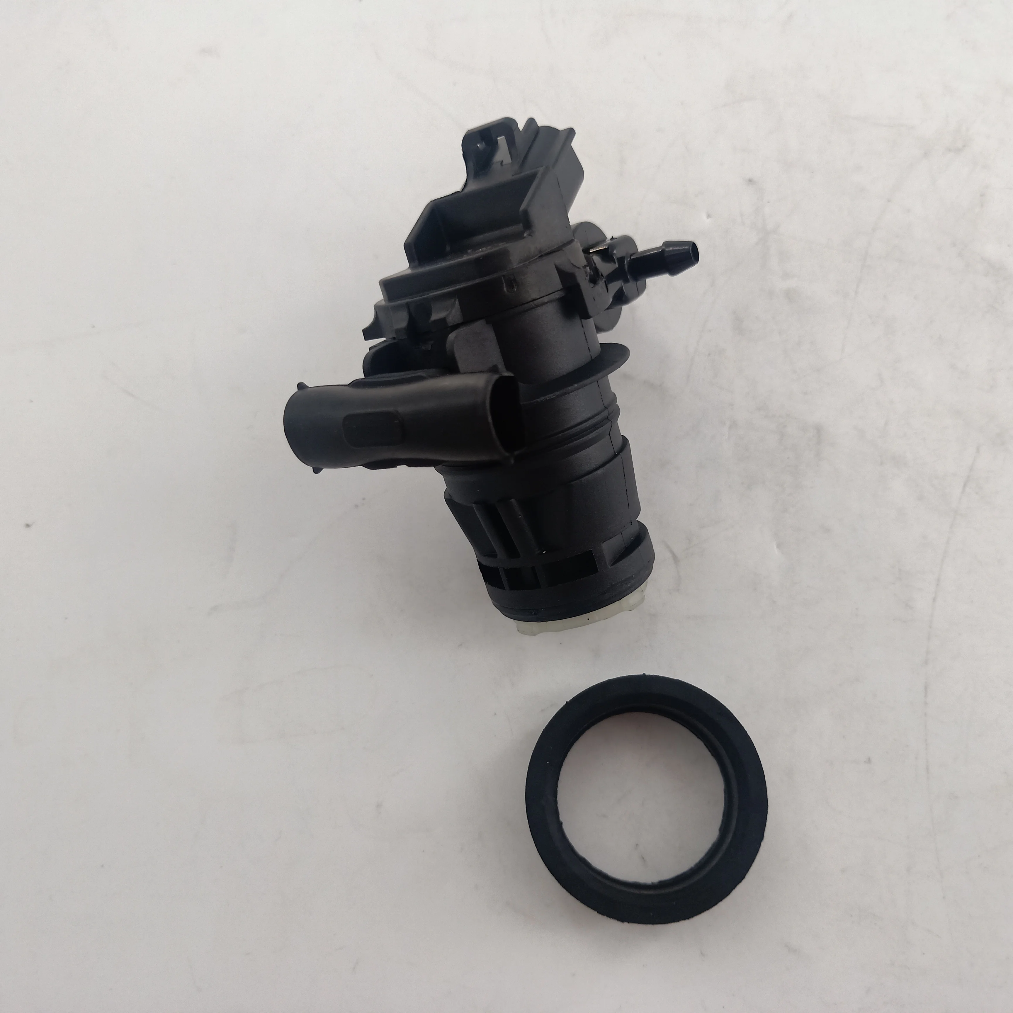 10PCS 85330-42010 Windshield Washer Pump Motor For To-yota Highlander RAV4 060210-5810 76846-TP6-C01