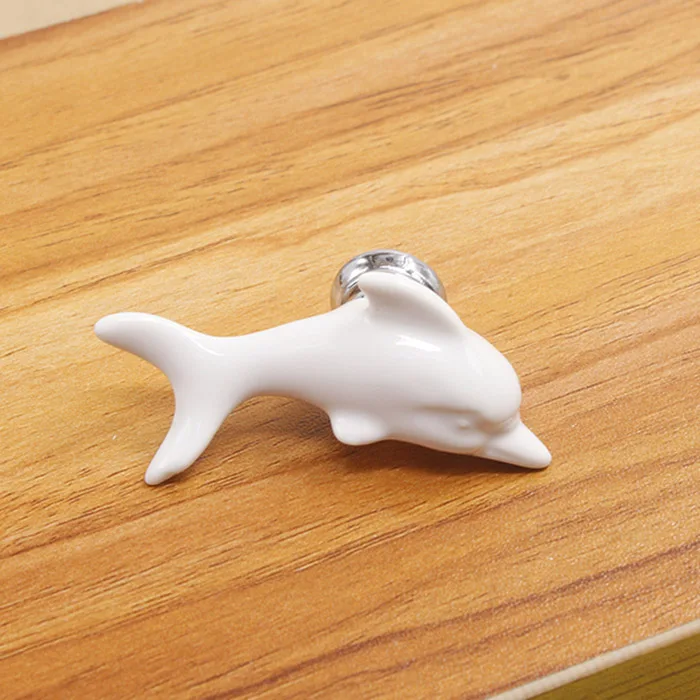 White Керамические ручки для выдвижных ящиков с дельфинами, 3D мультяшный шкаф, ручки для шкафа, модные детские ручки для шкафа, ручки для мебели, Hardwa - Цвет: White