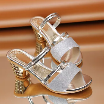 

Woman Sandals Shoes Slippers 2019 Summer Style Wedges Pumps High Heels Slip On Bling Fashion Gladiator Shoes Women