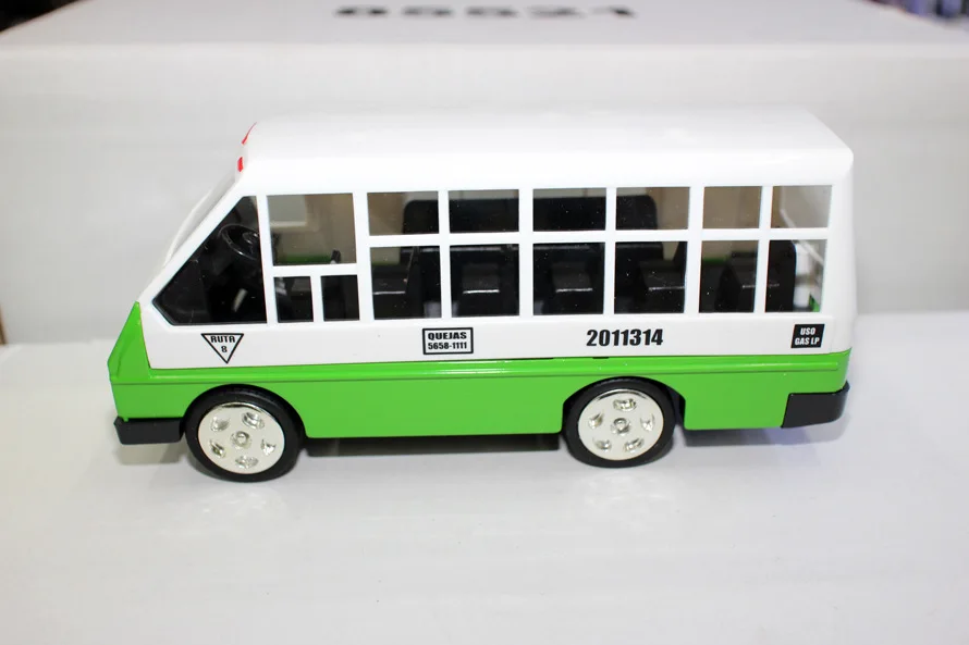 Foreign Trade Stock Toy 1/24 Metal Car Toy Car Bus School Bus Taxi Special Offer Wholesale National Minority