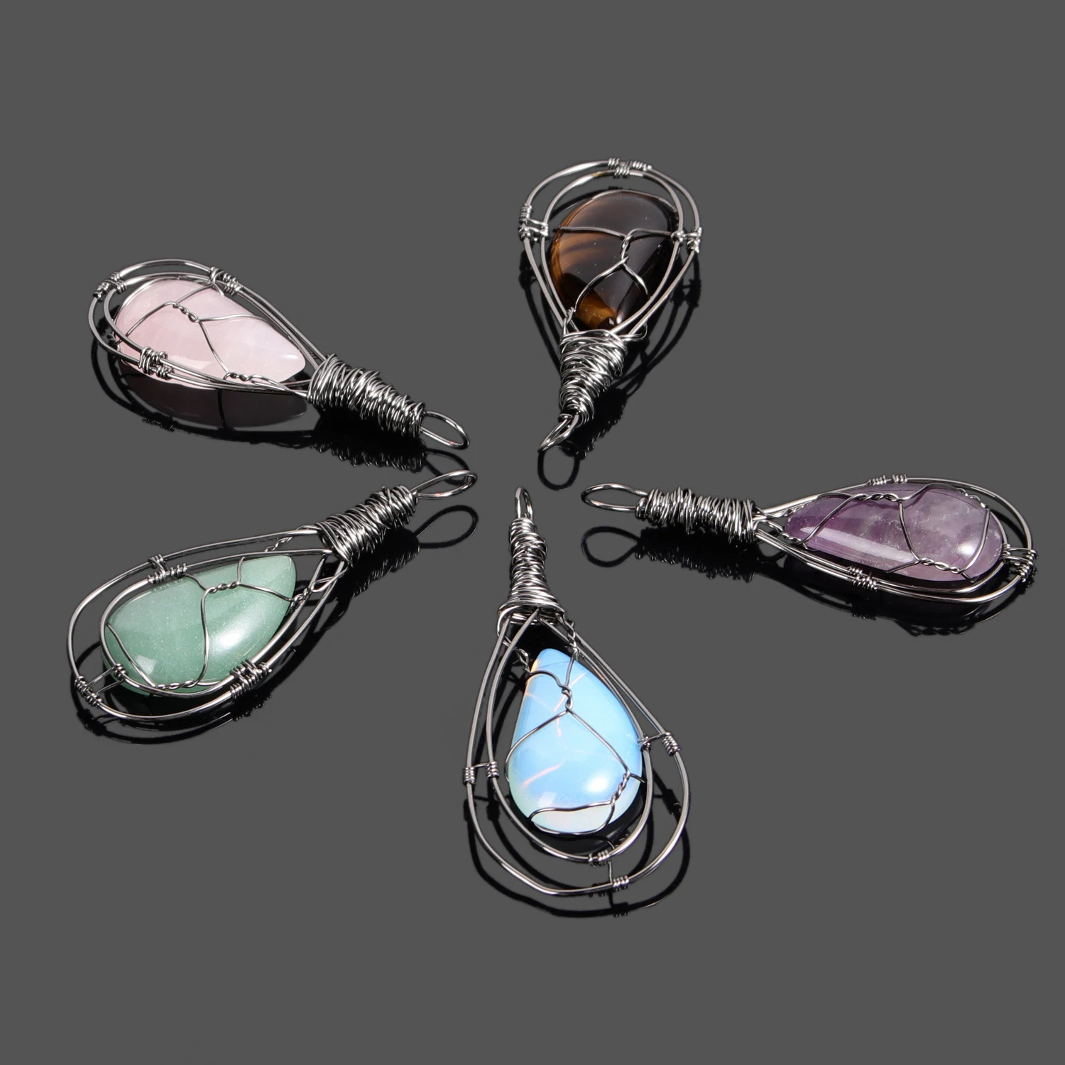 Подвеска из натурального камня в форме капли воды с аметистом и розовым